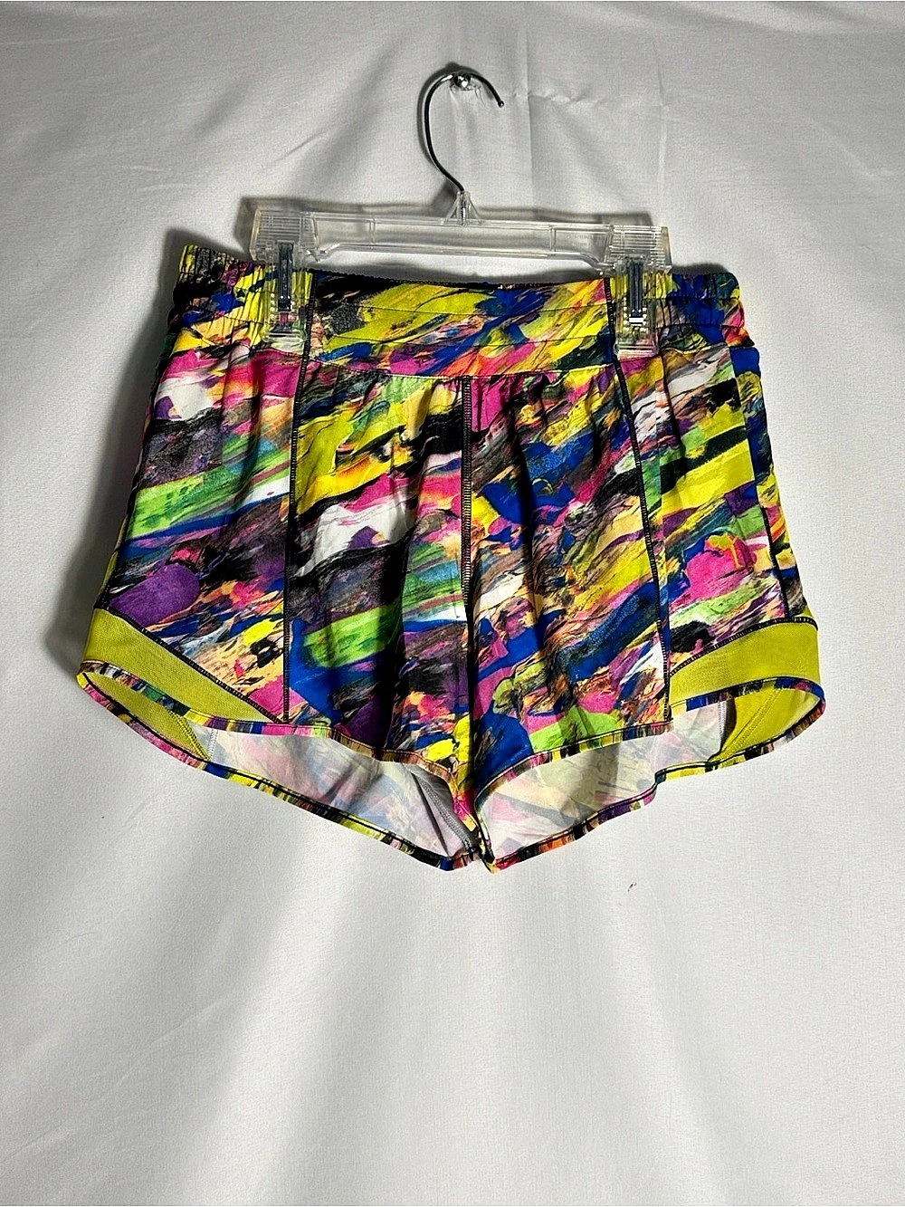 lululemon Hotty Hot High-Rise Lined Short 4" Multicolor & Yellow Size 8 Tall